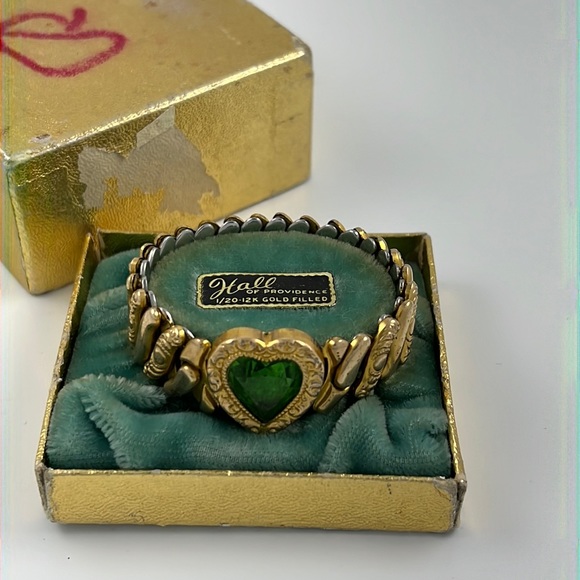Hall of Providence Jewelry - Vintage 1950’s Hall of Providence Sweetheart Expansion Bracelet